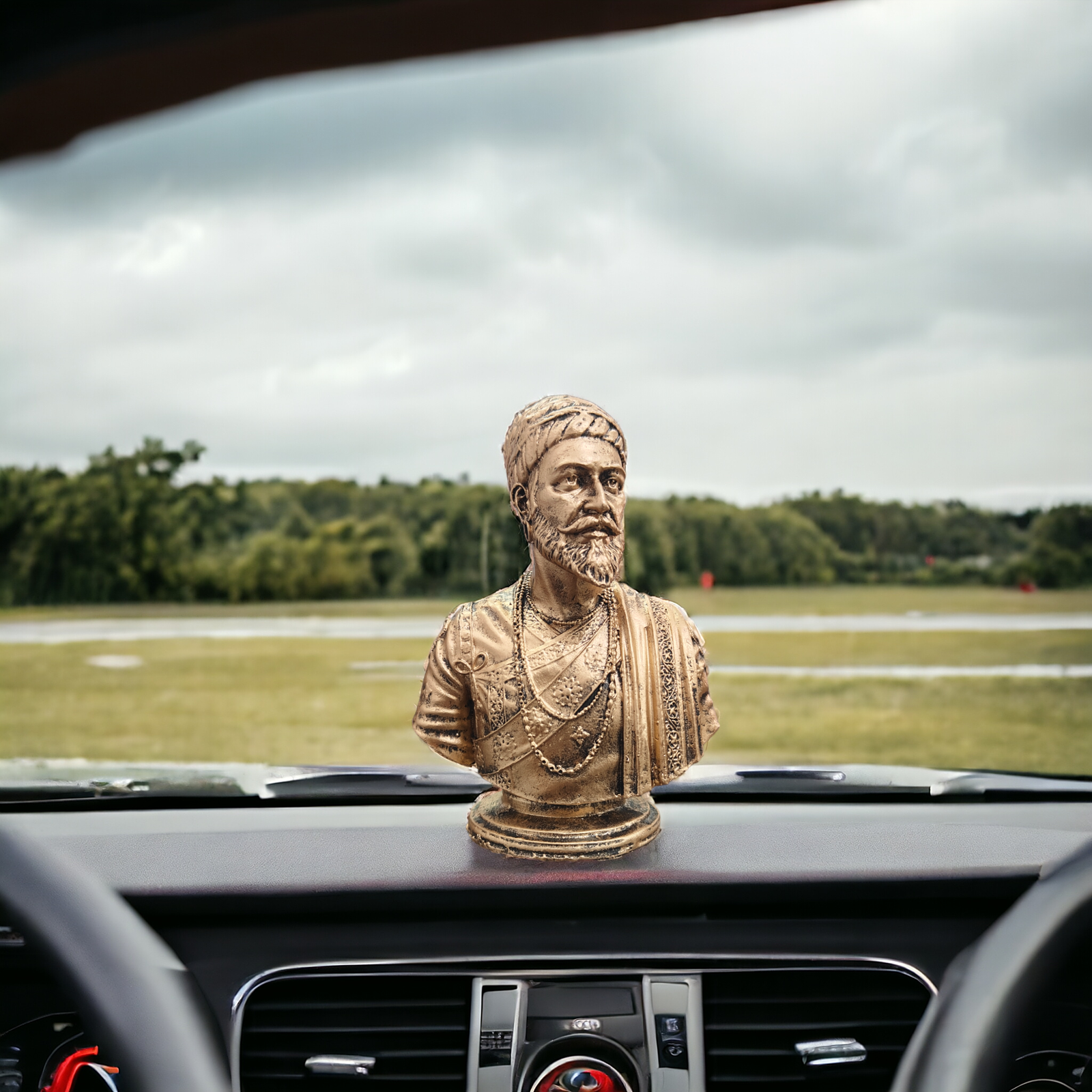 Gold Chhatrapati Shivaji Maharaj Idol (5 Inch)