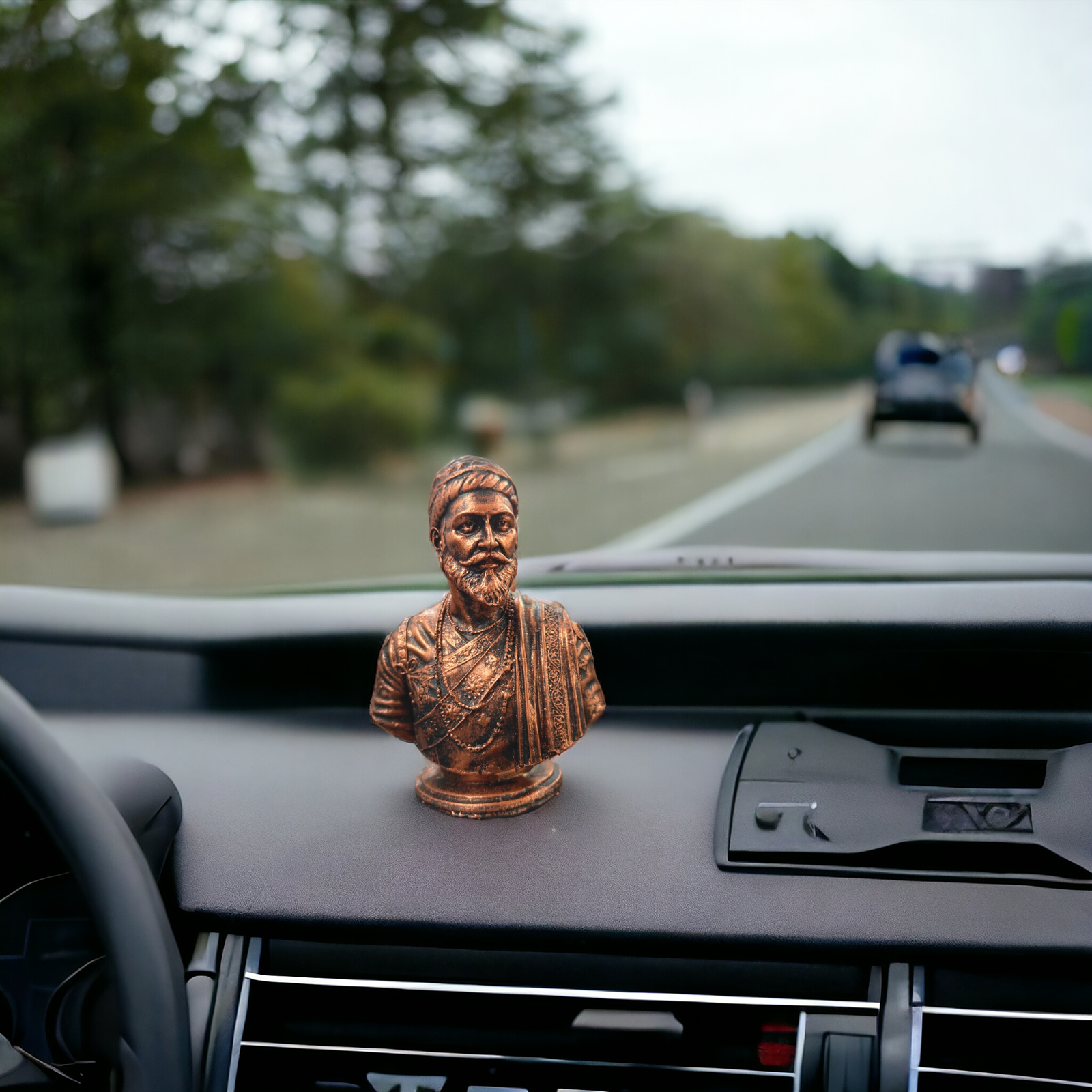 Copper Chhatrapati Shivaji Maharaj Idol (5 Inch)