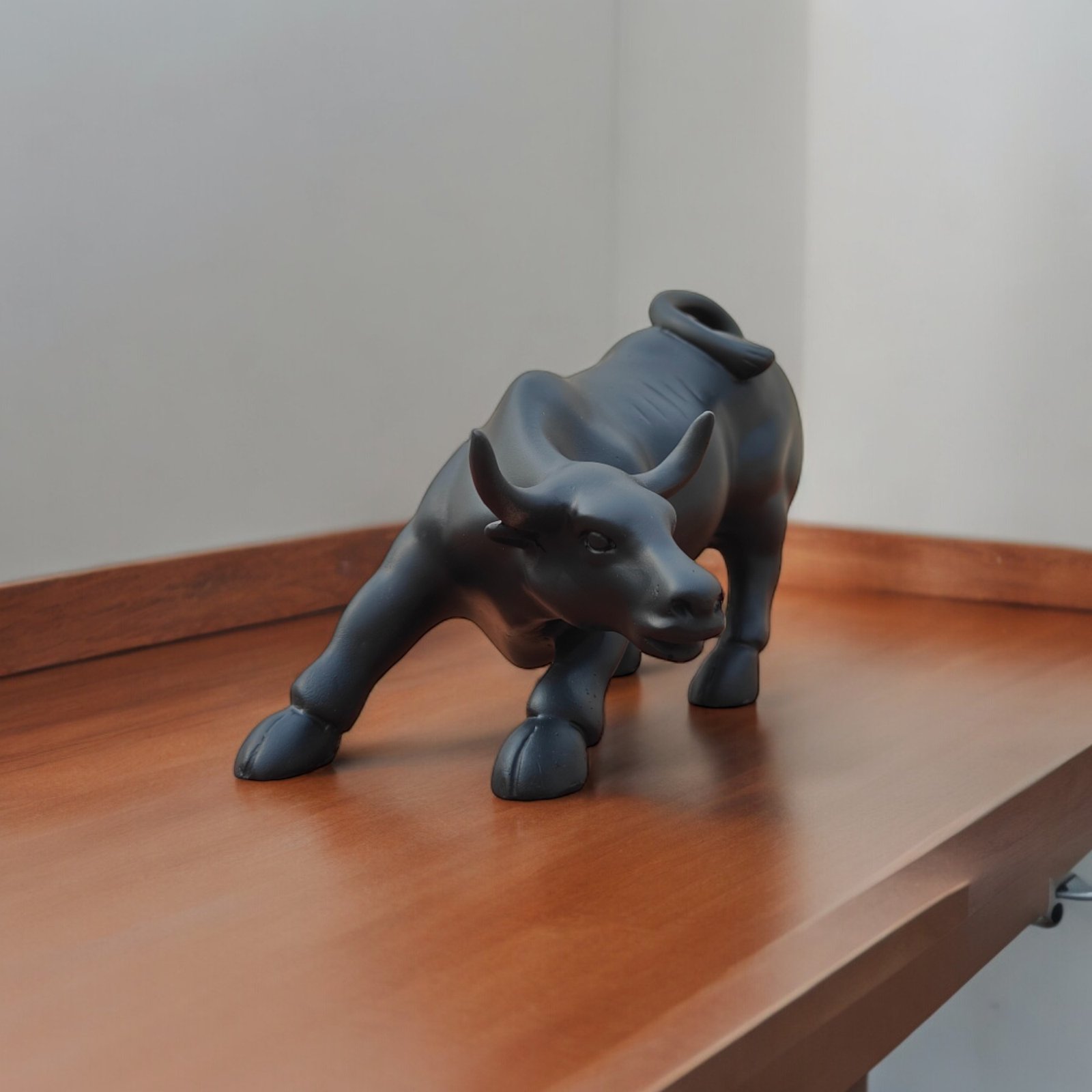 Black Geometric Stock Market Bull Showpiece ( 4 Inch)