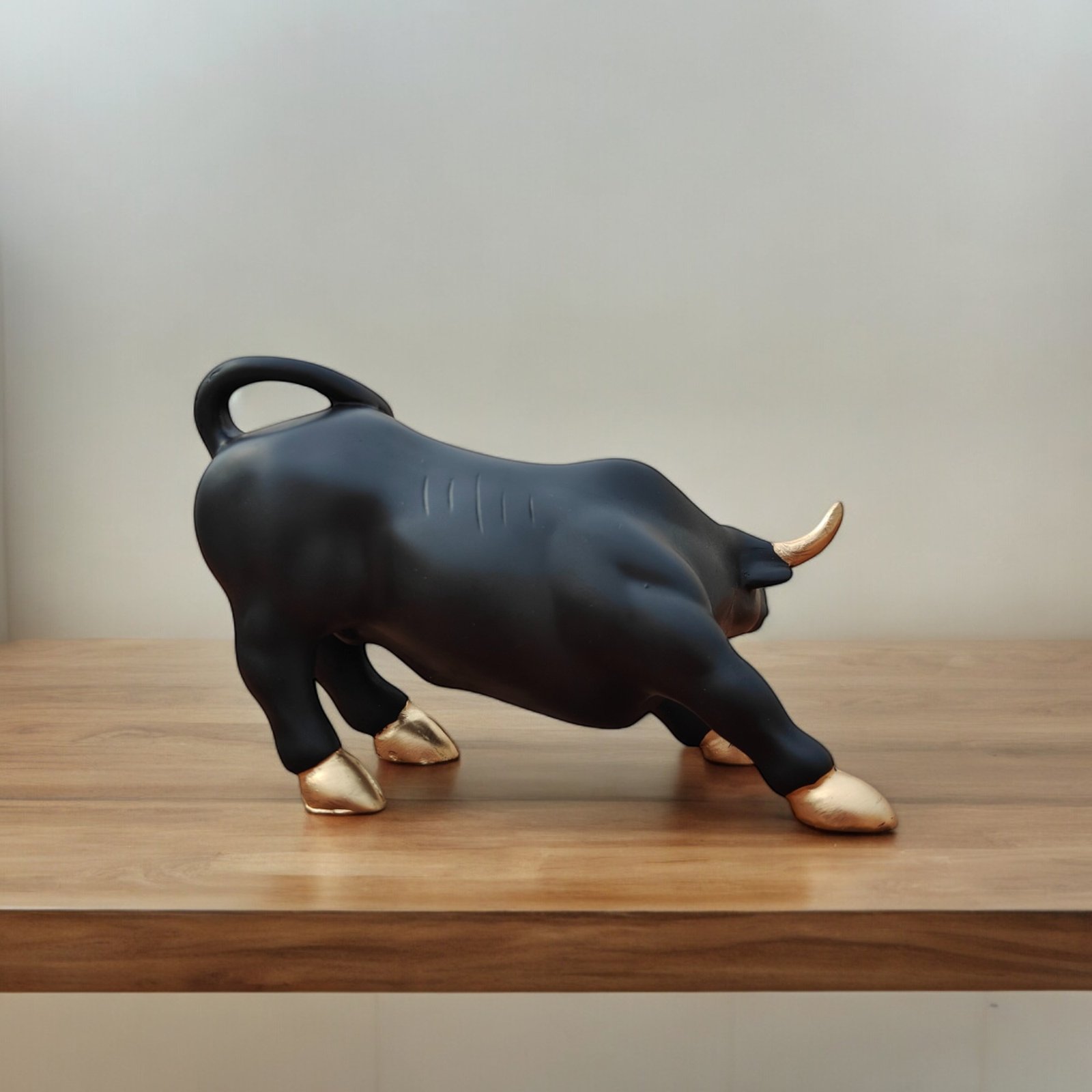Black & Gold Geometric Stock Market Bull (4 Inch)